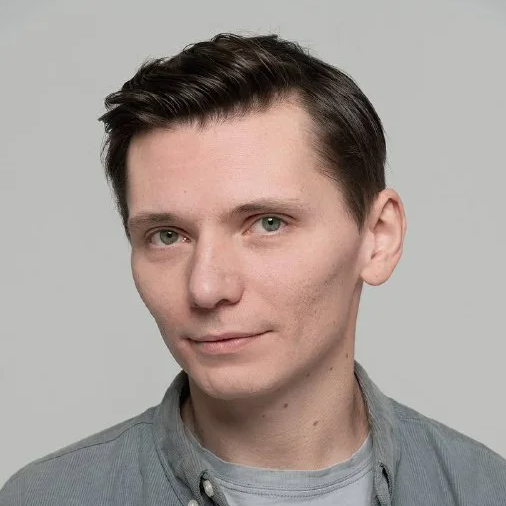 https://cdn.kassir.ru/spb/person/84f9ef2da4d99001fa78694f6ead74e4.png