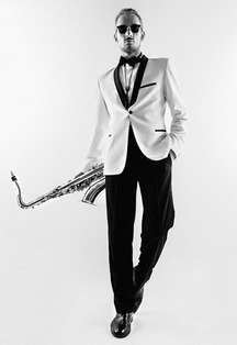Фото афиши Кино-ностальгия. Джаз в сердце города. 2х2 Saxophone Quartet и Лина Нова