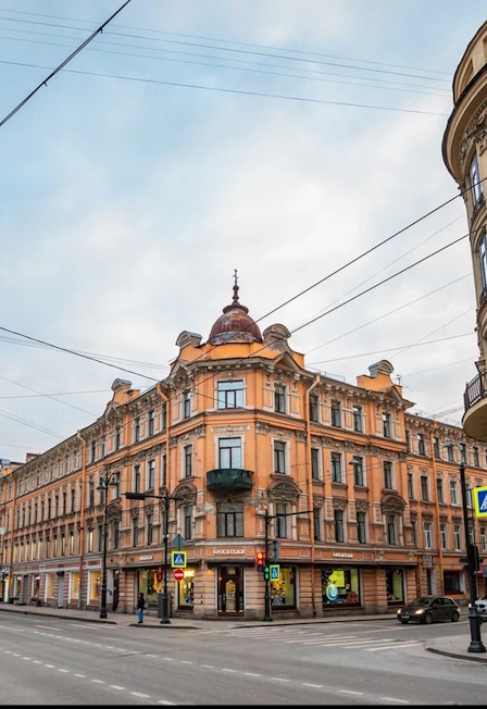ПО ЗАКОУЛКАМ ПЕТРОГРАДСКОЙ С ПОСЕЩЕНИЕМ МАНСАРДЫ ХУДОЖНИКА