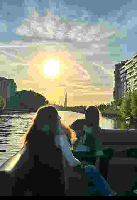 Утренний Петербург – по рекам утреннего Петербурга на катере в мини-группе до 11 человек