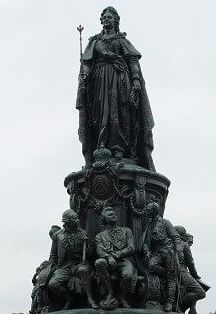 Пешеходная экскурсия "Дворцовые заговоры и перевороты" Пешеходная экскурсия "Дворцовые заговоры и перевороты"