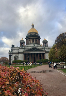 Постер события Обзорная экскурсия по городу: "Петербург старинный и современный”.