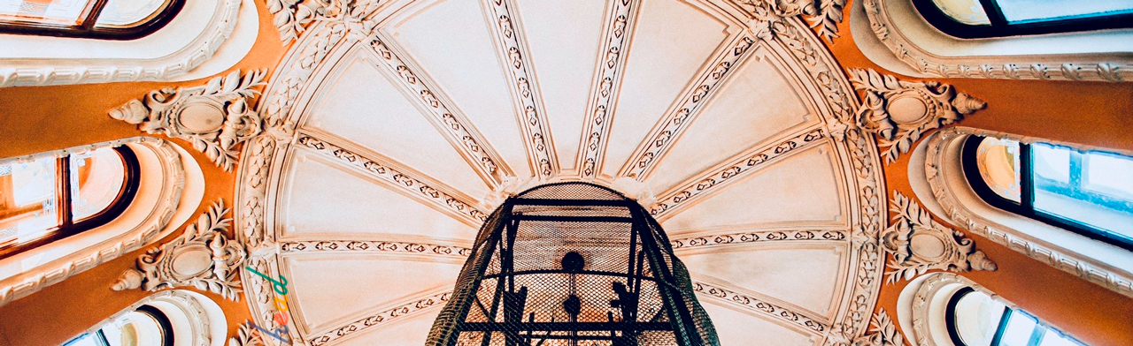 Постер Необычные экскурсии по Санкт-Петербургу в Санкт-Петербурге