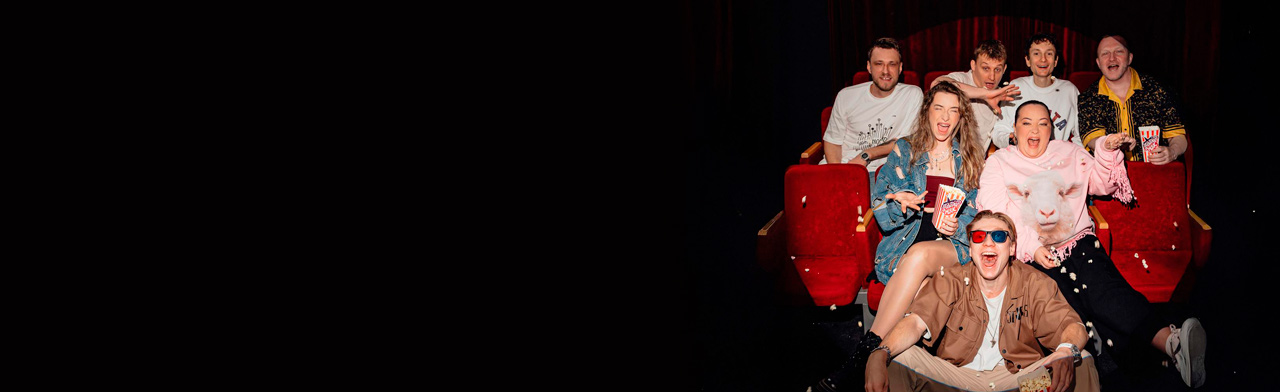 Постер Stand-up концерт опытных комиков в кинотеатре в Санкт-Петербурге