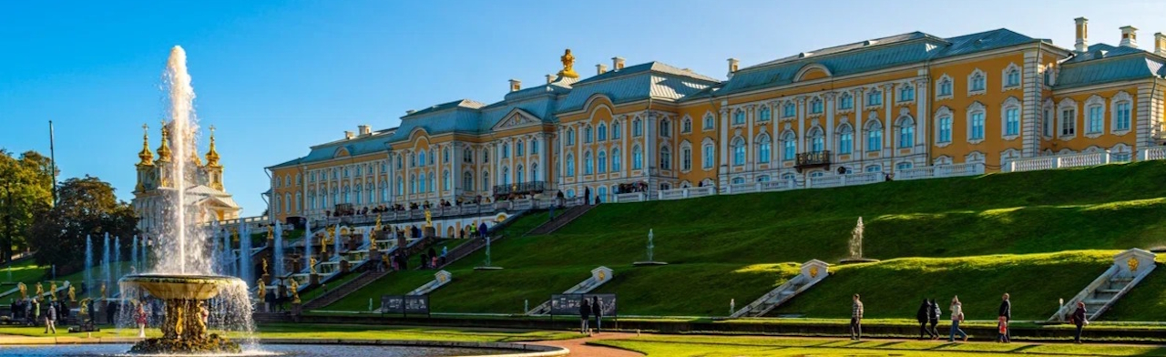 Экскурсия в Петергоф с Посещением Большого Императорского дворца Фото афиши Экскурсия в Петергоф с Посещением Большого Императорского дворца.
