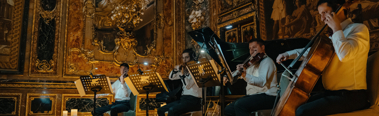 Постер Неповторимые концерты в исторических пространствах в Санкт-Петербурге