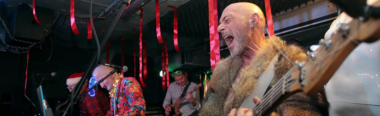 Постер Куда сходить с подростком в Санкт-Петербурге