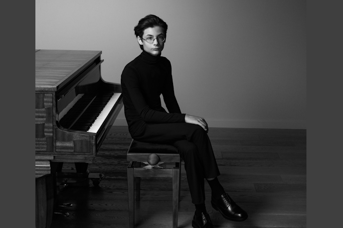 Зимний фестиваль Pianissimo. Сольный концерт Роман Шер в Государственном Эрмитаже Фото афиши Зимний фестиваль Pianissimo. Сольный концерт Роман Шер в Государственном Эрмитаже.