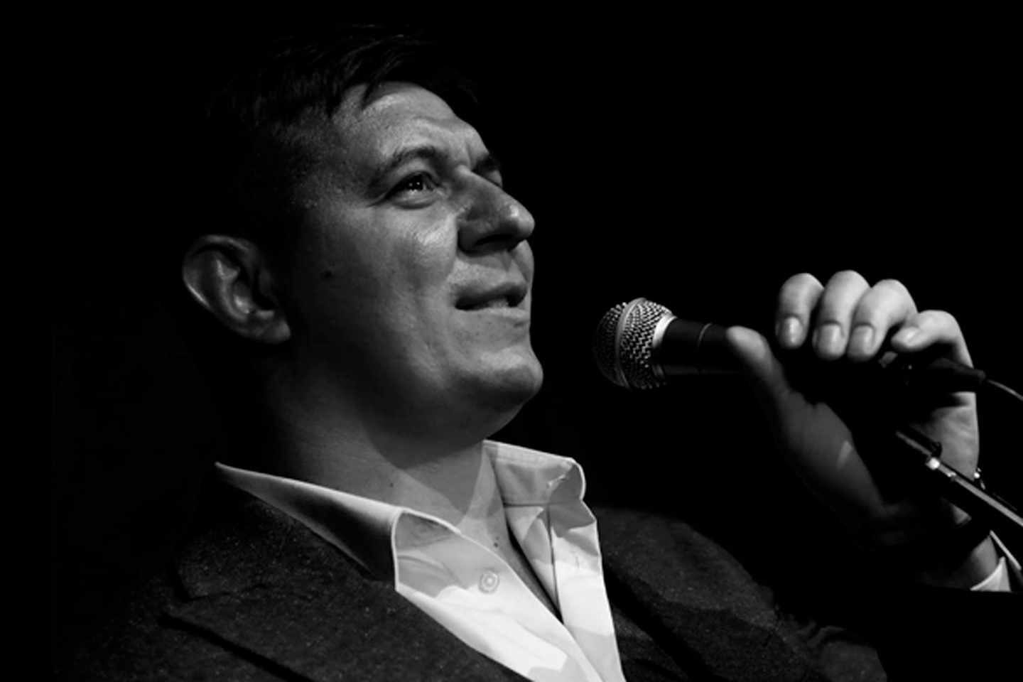 Дмитрий Кравченко - поэтический концерт "Любовь вне времени" Фото афиши Дмитрий Кравченко - поэтический концерт "Любовь вне времени".