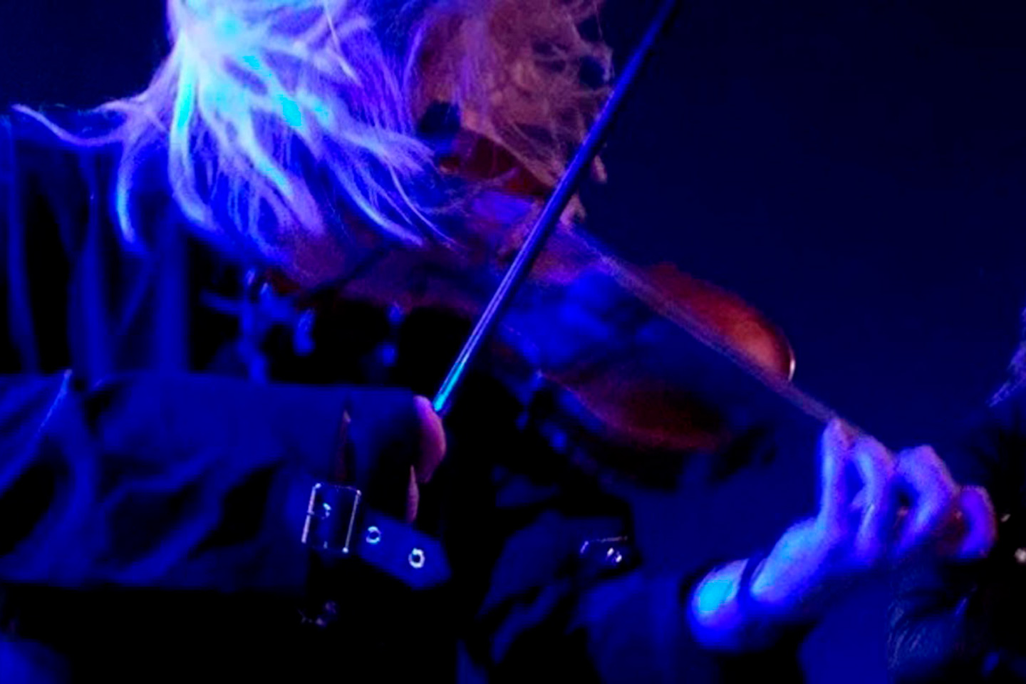 МИРОВЫЕ РОК-ХИТЫ. CRUSH STRING QUARTET. Концерт при свечах Фото афиши МИРОВЫЕ РОК-ХИТЫ. CRUSH STRING QUARTET. Концерт при свечах.