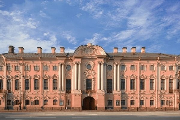 Фото афиши Строгановский дворец .