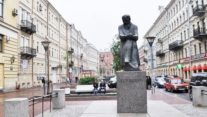 Фото афиши Метро Владимирская (у памятника Ф.М. Достоевскому) .