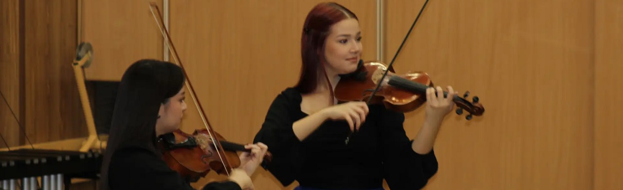 Постер Куда сходить с девушкой в Сургуте