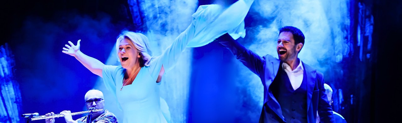 Постер Антон и Виктория Макарские. Живой Концерт в Томске