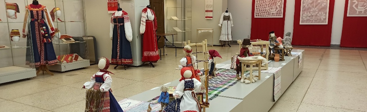 Фото афиши Мастер-класс по изготовлению народного костюма.