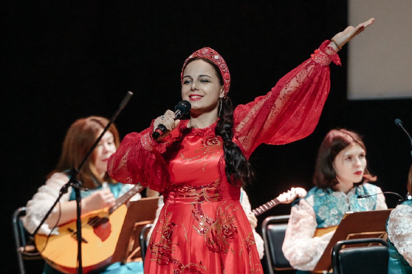 Лейся, песня золотая! Фото афиши Лейся, песня золотая!.