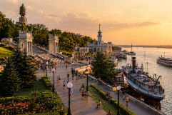 Сердце города у воды: Центральная набережная от &bdquo;Гасителя&ldquo; до Ленина