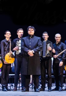 Концерт "Хиты мировой эстрады" Фото афиши Концерт "Хиты мировой эстрады"