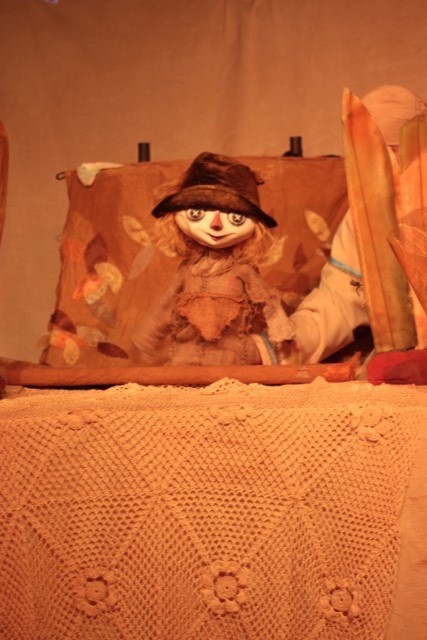 Cцена из «Аистёнок и Пугало»