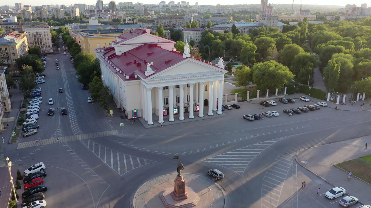 Все концертные залы, клубы, театры, стадионы, ДК Волгограда и Волжского