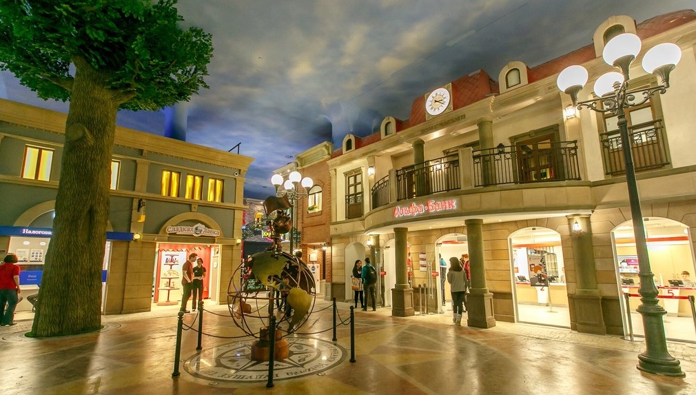 Постер ТЦ «Авиапарк» г. Москва