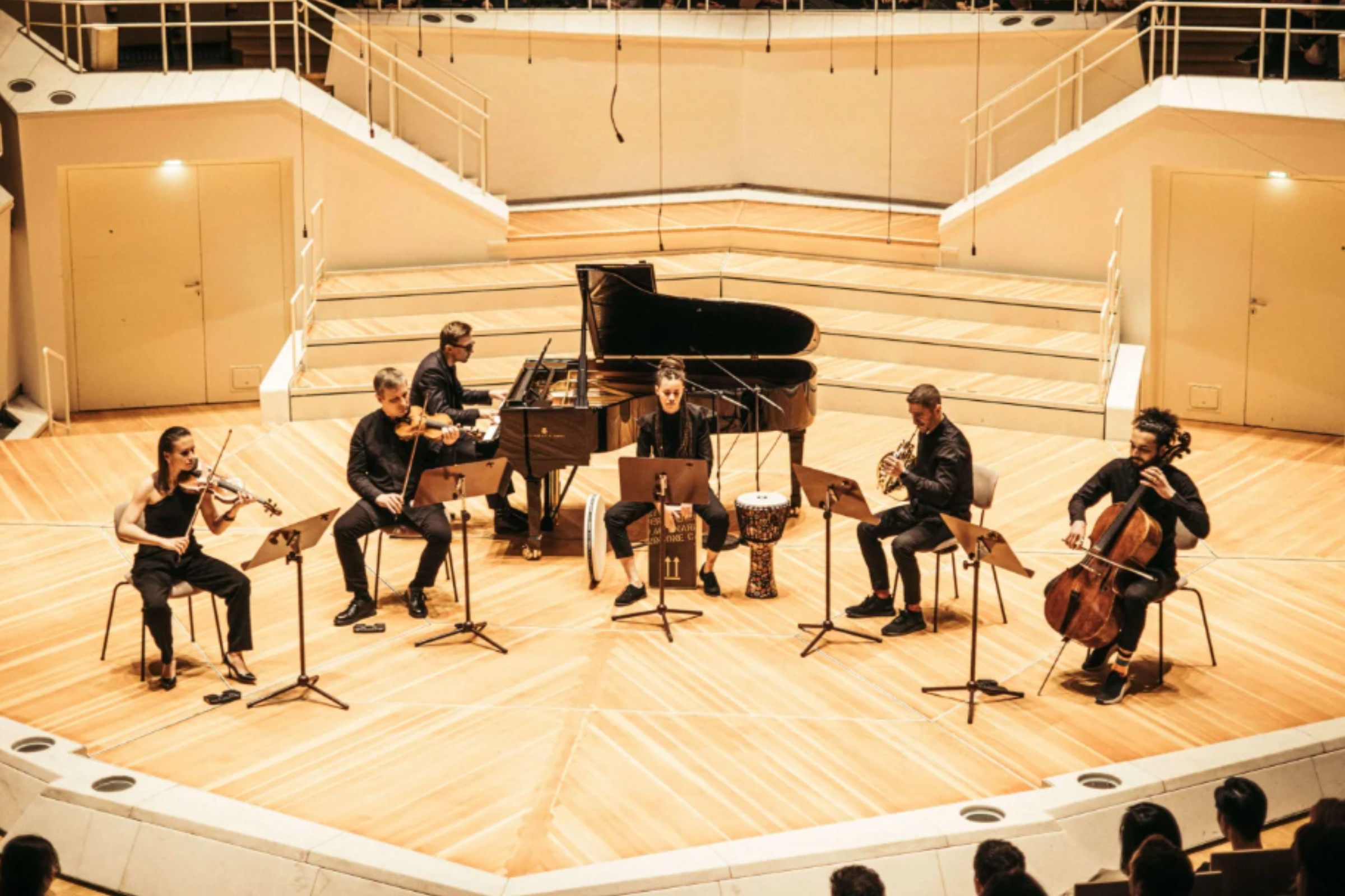Simple Music Ensemble Фото афиши Simple Music Ensemble.
