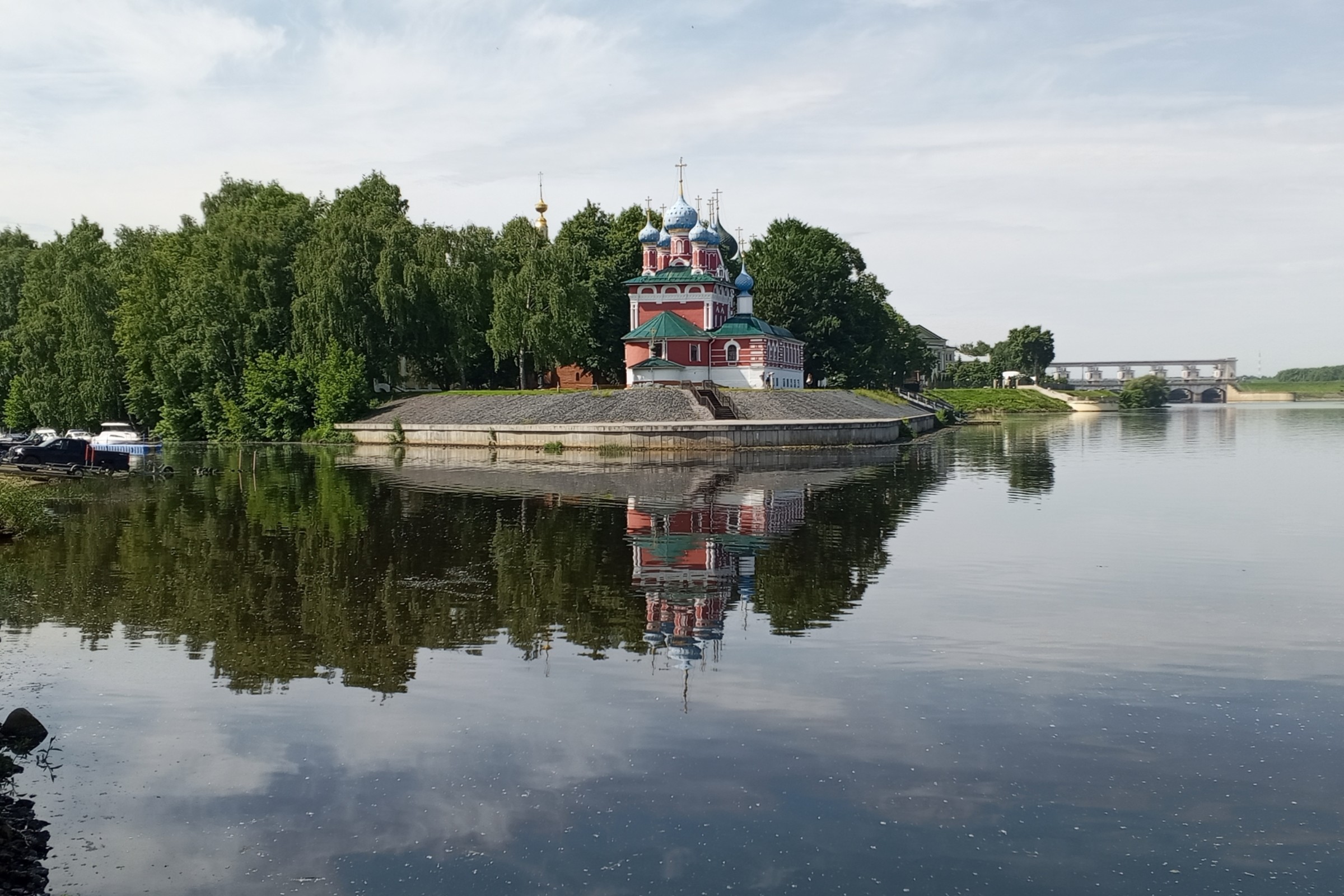 По историческим местам. Экскурсия Фото афиши По историческим местам. Экскурсия.