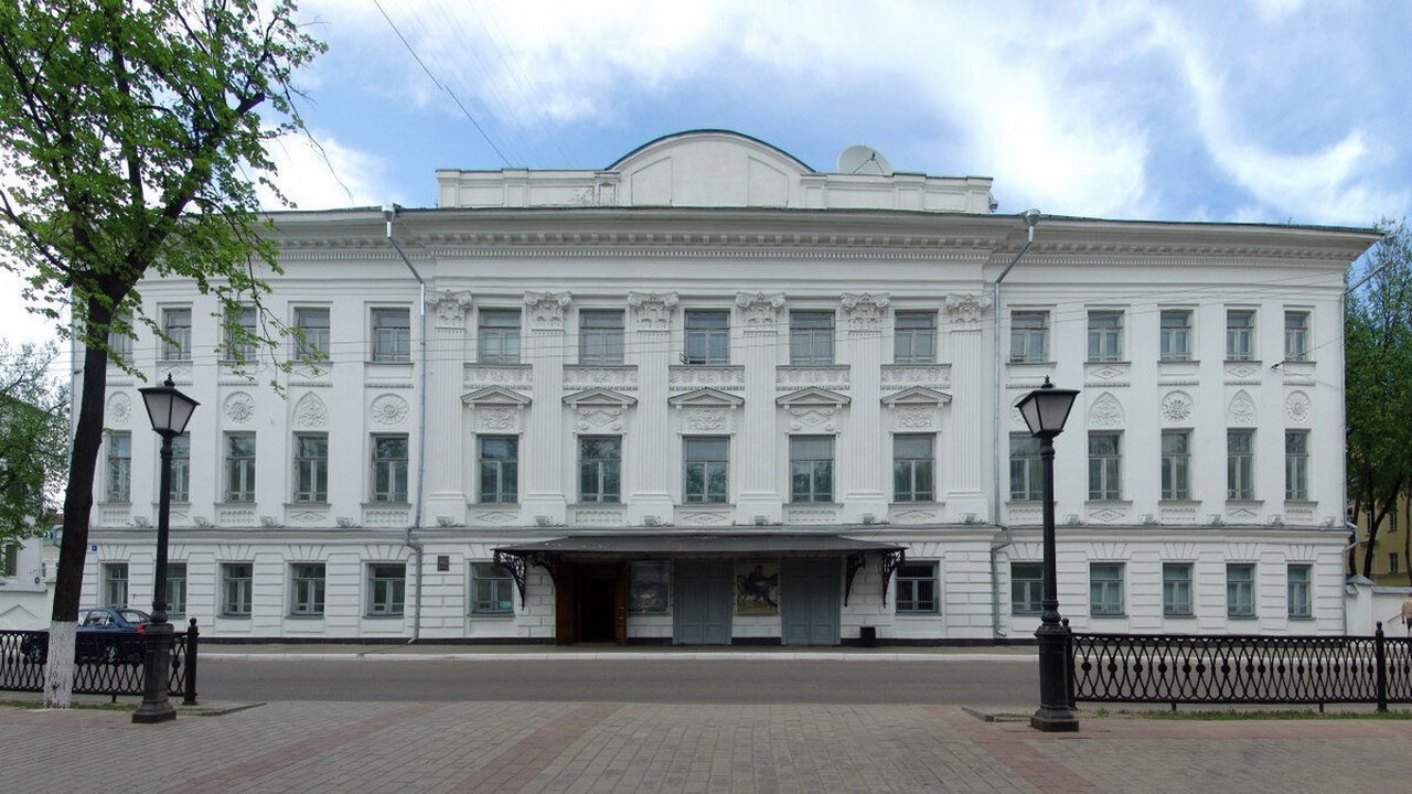 Постер площадки undefined.